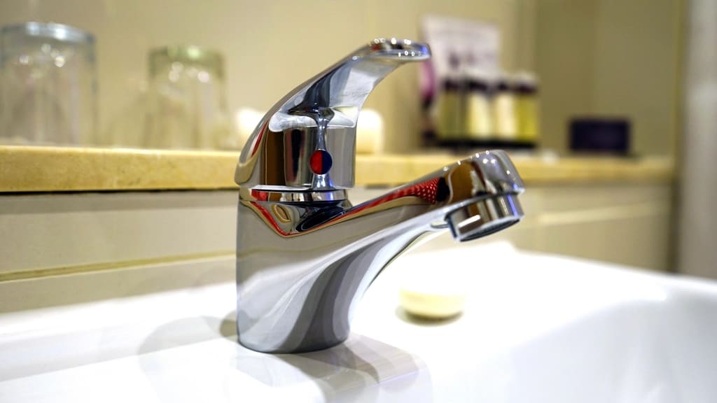 Bathroom detail